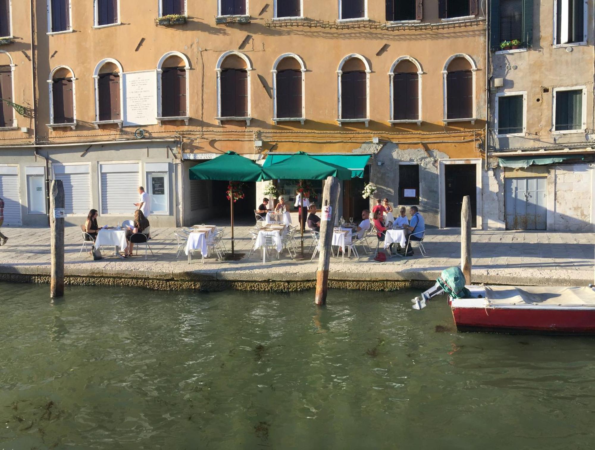 Lovenice Center Liebeshotel